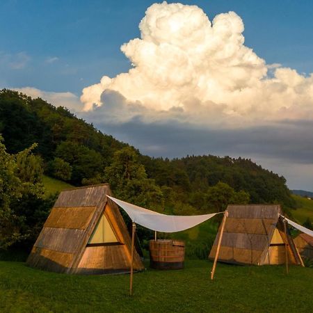 Glamping - Ekoloska Kmetija Kozman Žalec Exteriér fotografie